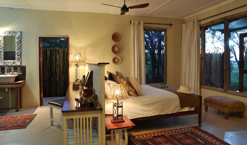 The Hide Safari Camp Hotell Dete Exteriör bild
